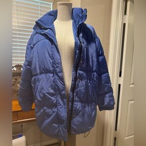 H&M Women's Blue Puffer Jacket
